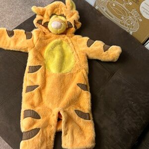 Pottery barn kids classic Pooh collection- Tigger